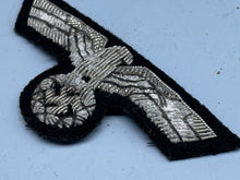 Load image into Gallery viewer, WW2 German Army Officer&#39;s Breast Eagle
