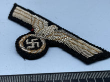 Load image into Gallery viewer, WW2 German Army Officer&#39;s Breast Eagle
