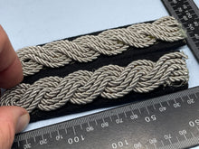 Load image into Gallery viewer, WW2 German SS Epaulettes
