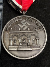 Charger l&#39;image dans la galerie, WW2 German NSDAP Blood Order (Blutorden) Medal Reproduction
