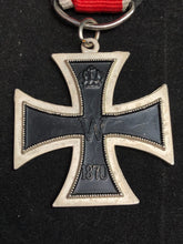 Charger l&#39;image dans la galerie, WW1 German Army Iron Cross Reproduction
