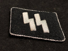 Charger l&#39;image dans la galerie, WW2 German SS Collar Tab Reproduction
