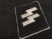 Charger l&#39;image dans la galerie, WW2 German SS Collar Tab Reproduction
