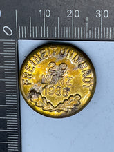 Load image into Gallery viewer, Original WW2 German Day Badge - Tinnie - The Militaria Shop
