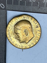 Lade das Bild in den Galerie-Viewer, Original WW2 German Day Badge - Tinnie - The Militaria Shop
