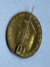 Lade das Bild in den Galerie-Viewer, Original WW2 German Day Badge - Tinnie - The Militaria Shop
