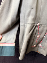 Load image into Gallery viewer, Original WW2 German Army Panzer Division M35 Waffenrock Uniform Jacket
