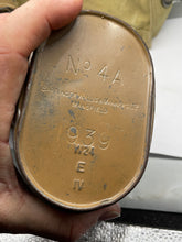Charger l'image dans la galerie, Original WW2 British Army GSR General Service Respirator Gas Mask &amp; Bag - The Militaria Shop
