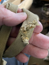 Charger l'image dans la galerie, Original WW2 British Army GSR General Service Respirator Gas Mask &amp; Bag - The Militaria Shop
