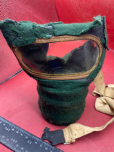 Load image into Gallery viewer, Stange Green Felt Covered WW2 British Civilian Gas Mask
