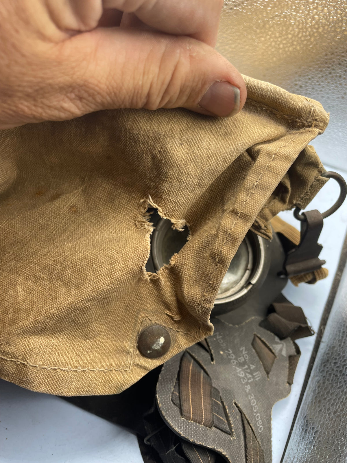 Original WW2 British Army Gas Mask in Bag - Parts for repair - The Militaria Shop