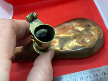 Lade das Bild in den Galerie-Viewer, Vintage Victorian Copper Powder Flask - for Spares of Repair
