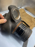 WW2 British Home Front Warden's Gas Mask in Bag of Issue - The Militaria Shop