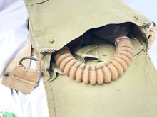 Charger l'image dans la galerie, WW2 British Army Soldiers GSR Gas Mask in Bag - 1941 Dated
