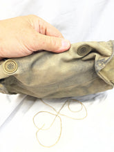 Load image into Gallery viewer, Original WW2 British Army Soldiers Gas Mask Bag in used condition
