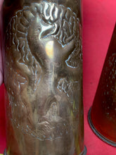Charger l&#39;image dans la galerie, Original WW1 Trench Art Shell Case Brass Vase Pair
