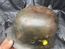 Charger l&#39;image dans la galerie, Original WW2 German Luftwaffe Double Decal Helmet - M35 Early Blue
