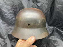 Charger l&#39;image dans la galerie, Original WW2 German Luftwaffe Double Decal Helmet - M35 Early Blue

