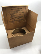 Charger l&#39;image dans la galerie, Original WW2 British Home Front Civilian Gas Mask in Box
