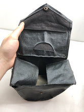 Lade das Bild in den Galerie-Viewer, Original WW2 British Home Front Civilian Gas Mask in Box
