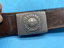 Load image into Gallery viewer, Original WW2 German Army Alloy Belt Buckle &amp; Belt
