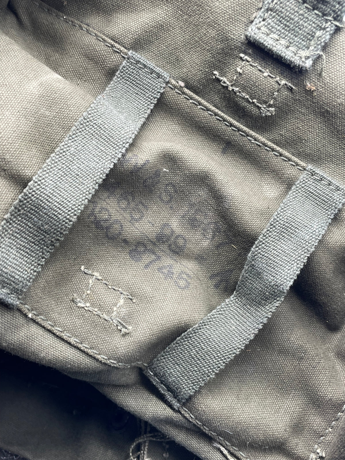 Original British Army / Special Forces S10 Gas Mask in Bag of Issue - The Militaria Shop