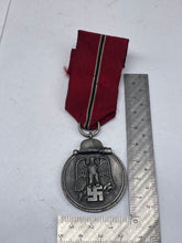 Charger l'image dans la galerie, Original WW2 German Eastern Front Service Medal - Good Condition - The Militaria Shop
