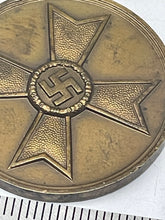 Charger l'image dans la galerie, Original WW2 War Merit Medal (Kriegsverdienstmedaille) - The Militaria Shop
