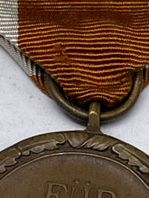 Charger l'image dans la galerie, Original WW2 German West Wall Medal (Deutsches Schutzwall-Ehrenzeichen) - The Militaria Shop
