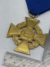 Charger l'image dans la galerie, Original WW2 German Civil Service Faithful Service Medal for 40 years - The Militaria Shop
