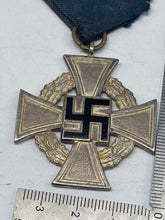Charger l'image dans la galerie, Original WW2 German 25 Years Faithful Service Cross - The Militaria Shop
