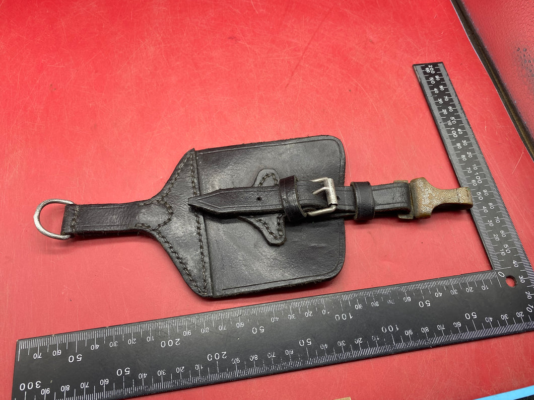 Reproduction WW2 German Officers Black Leather Sword Hanging Frog with Buckle