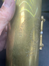Charger l'image dans la galerie, WW1 65th British General Hospital 1918-19 Engraved Trench Art Jug RAMC Badged
