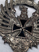 Charger l'image dans la galerie, Spanish WW2 "Blue Division" Medal for Spanish Volunteers on the Eastern Front - The Militaria Shop
