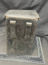 Load image into Gallery viewer, WW2 Wehrmacht Leather Pouch for the Command Fieldphone 33 - Waffenampt
