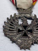 Charger l'image dans la galerie, Spanish WW2 "Blue Division" Medal for Spanish Volunteers on the Eastern Front - The Militaria Shop
