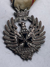 Charger l'image dans la galerie, Spanish WW2 "Blue Division" Medal for Spanish Volunteers on the Eastern Front - The Militaria Shop
