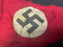 Lade das Bild in den Galerie-Viewer, Original WW2 German NSDAP Pennant / Flag
