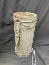 Load image into Gallery viewer, WW2 German Kriegsmarine Issue Gas Mask in Correct Navy Painted Tin
