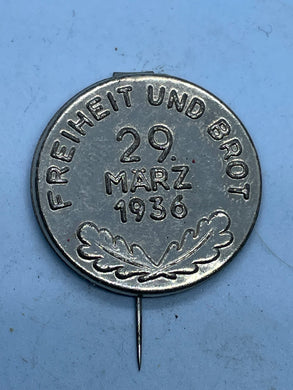 Original WW2 German Day Badge 