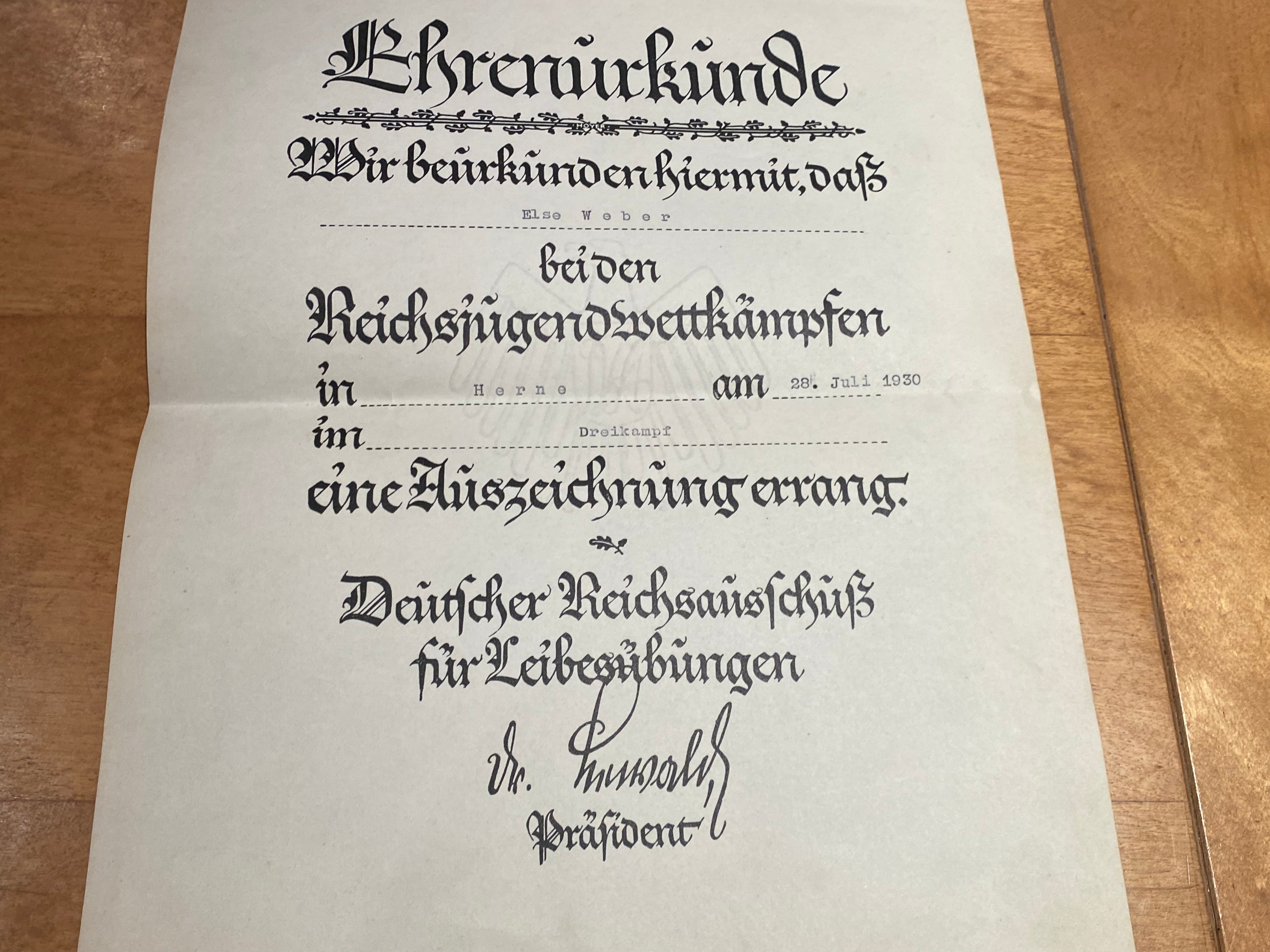 Original Inter Wars German Award Certificate issued for music related achievements. - The Militaria Shop