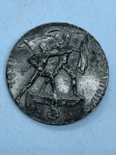 Load image into Gallery viewer, Original WW2 German Day Badge 
