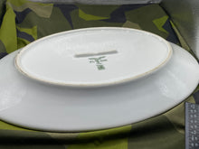 Lade das Bild in den Galerie-Viewer, Original Large WW2 German Luftwaffe Mess Serving Platter - 1940 dated 
