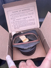 Lade das Bild in den Galerie-Viewer, Original WW2 British Home Front Civilian Gas Mask in Cardboard Box

