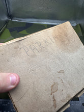 Lade das Bild in den Galerie-Viewer, Original WW2 British Home Front Civilian Gas Mask in Cardboard Box
