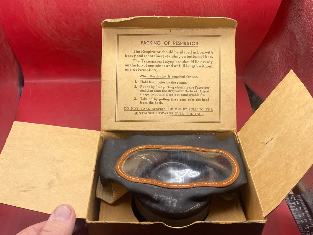 Original WW2 British Home Front Civilian Gas Mask in Box of Issue 1937