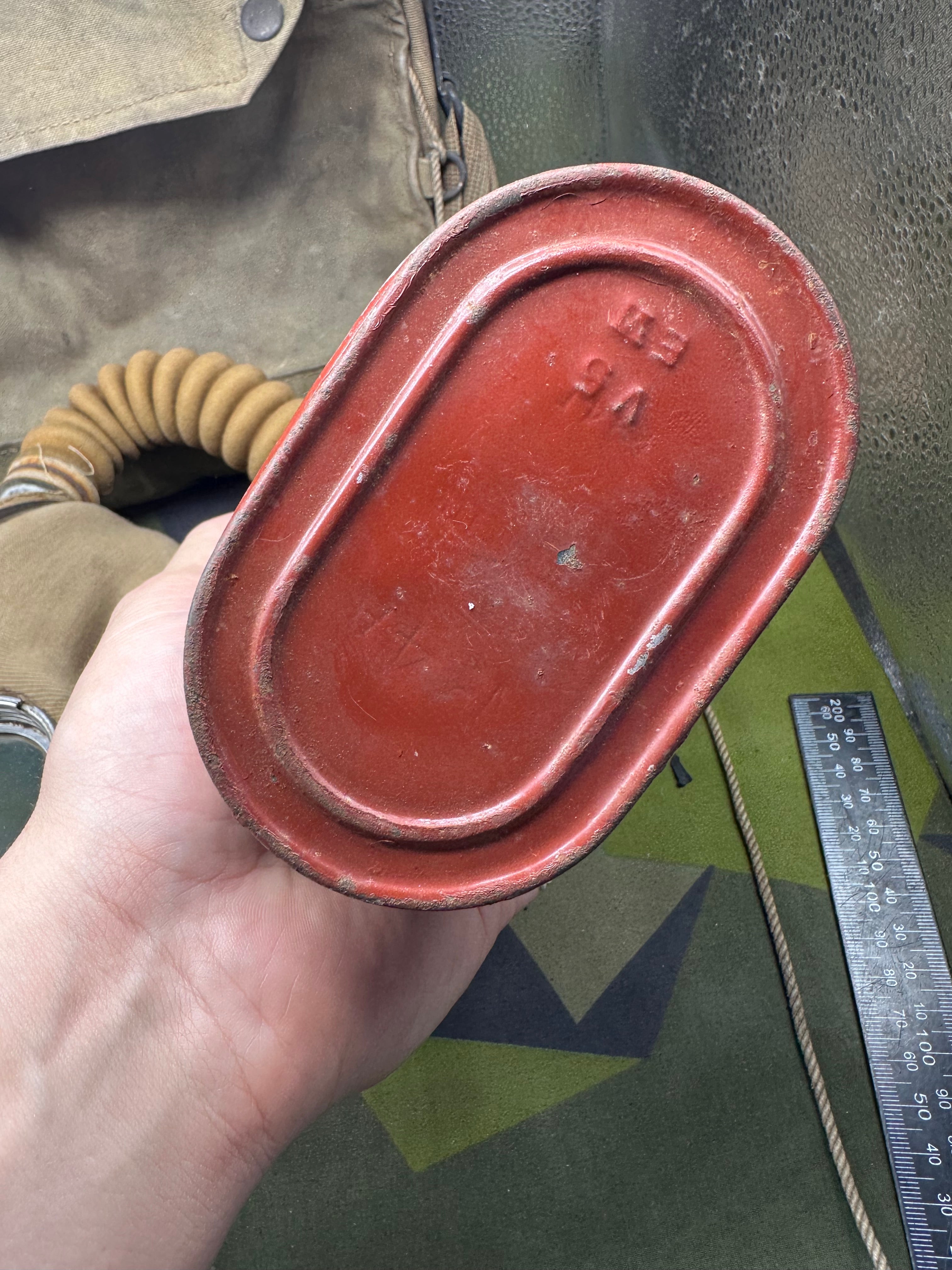 Original WW2 British Army T-Mic GSR General Service Respirator Gas Mask Set - The Militaria Shop