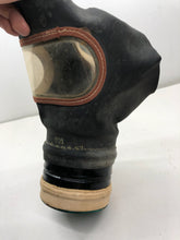 Lade das Bild in den Galerie-Viewer, Original WW2 British Home Front Civilian Respirator Gas Mask &amp; Box
