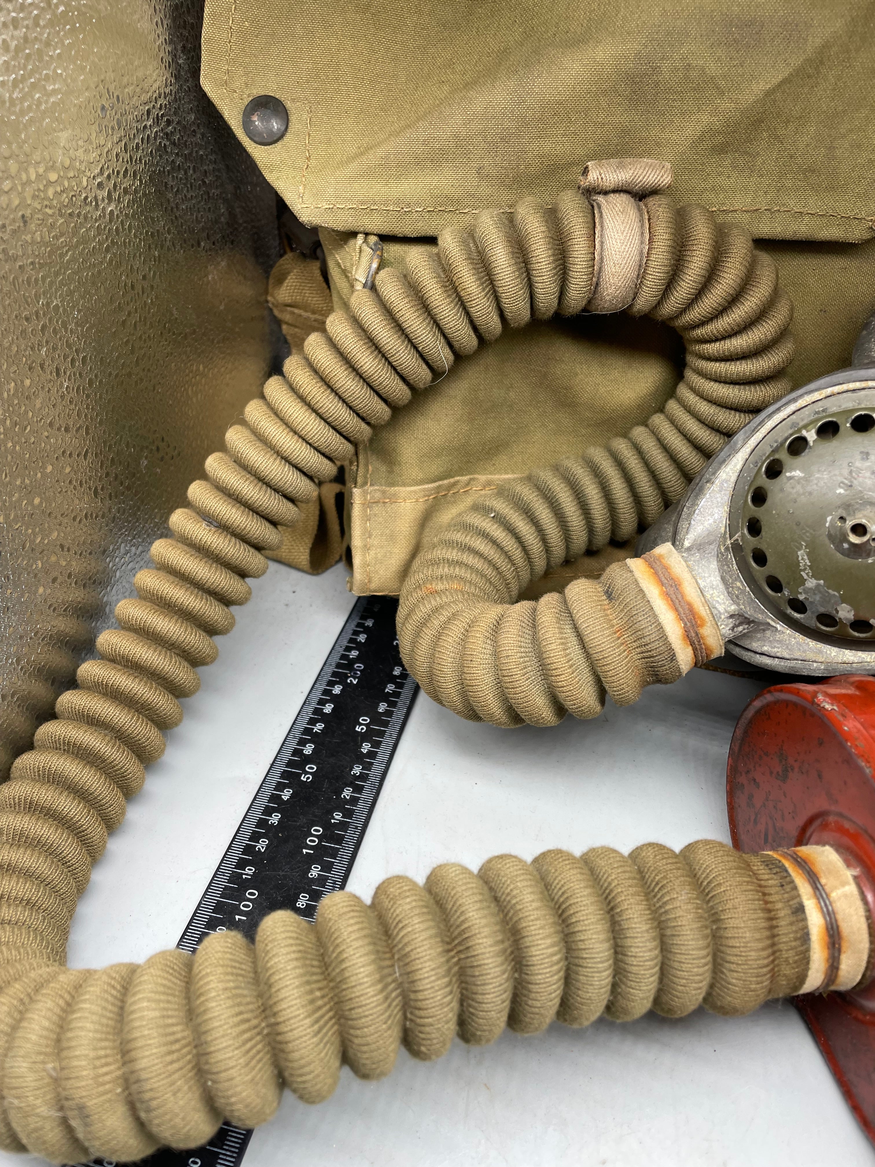 Original WW2 Long Hose British Army Gas Mask & Bag 1941 Dated - The Militaria Shop