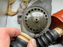 Lade das Bild in den Galerie-Viewer, Original WW2 British Army Gas Mask &amp; Bag 1941 Dated - The Militaria Shop
